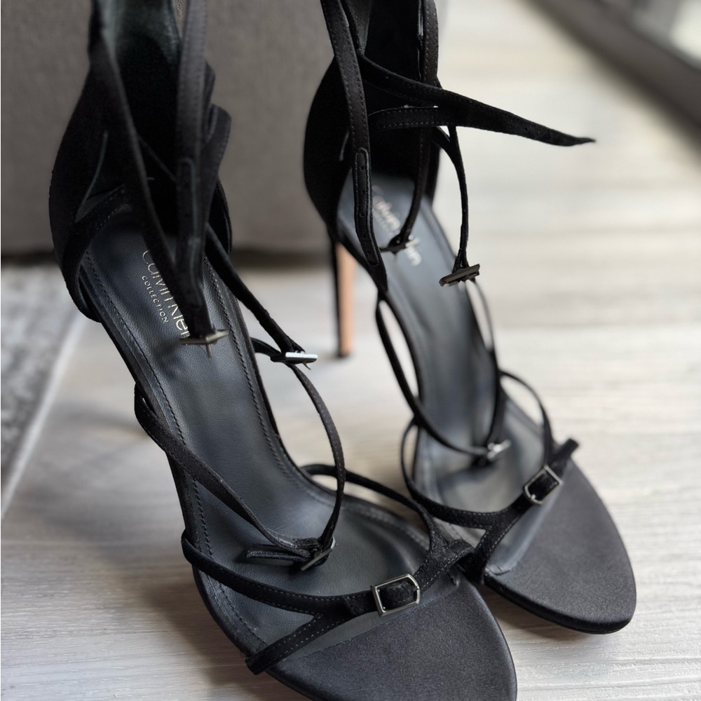 Calvin Klein Collection Satin Strappy Heels – Size 8.5 (39 Euro)